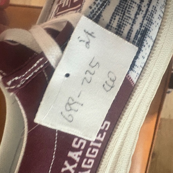 Texas A&M Aggies Hey Dude shoes - SZ 7 - Picture 7 of 7
